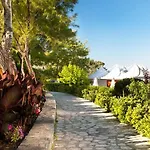 بنغلات ماكرياموس 5*