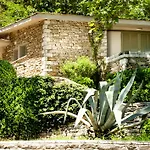 Ξενοδοχείο Makryammos 5*