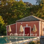 Makryammos Ξενοδοχείο 5*