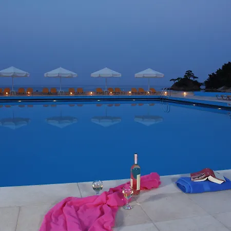 Hotel Makryammos 5*