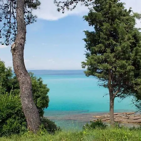 Makryammos Makriammos