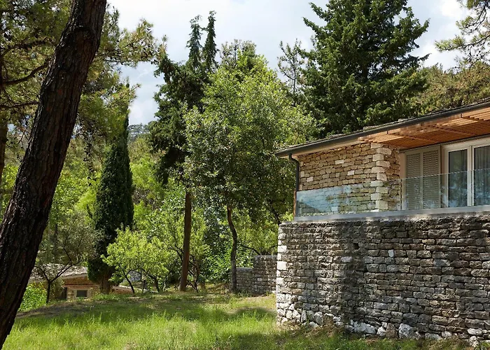 Makryammos Makriammos